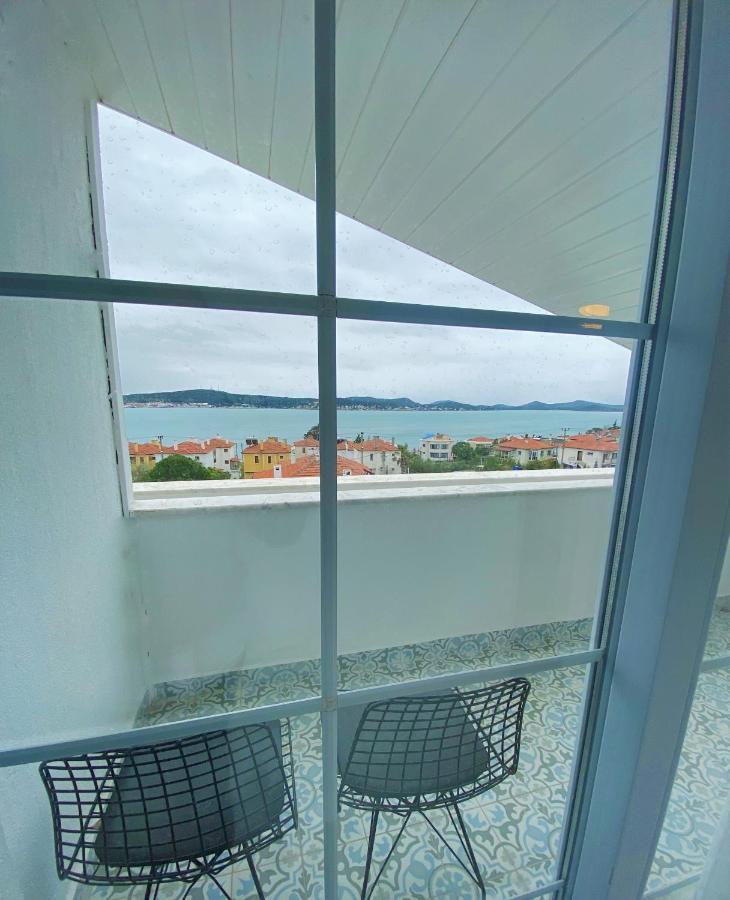 Cunda Kordon Otel ไอวาลิค ภายนอก รูปภาพ