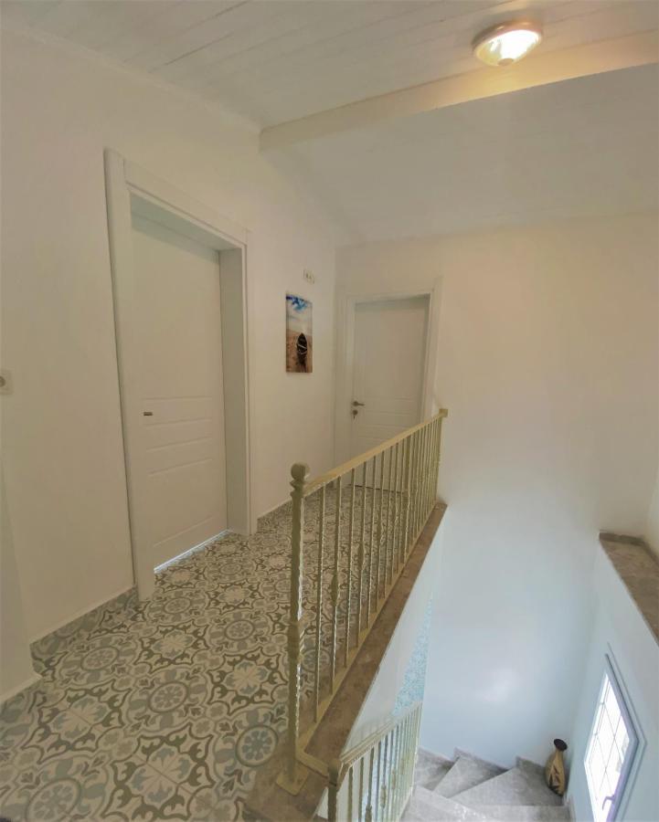 Cunda Kordon Otel ไอวาลิค ภายนอก รูปภาพ